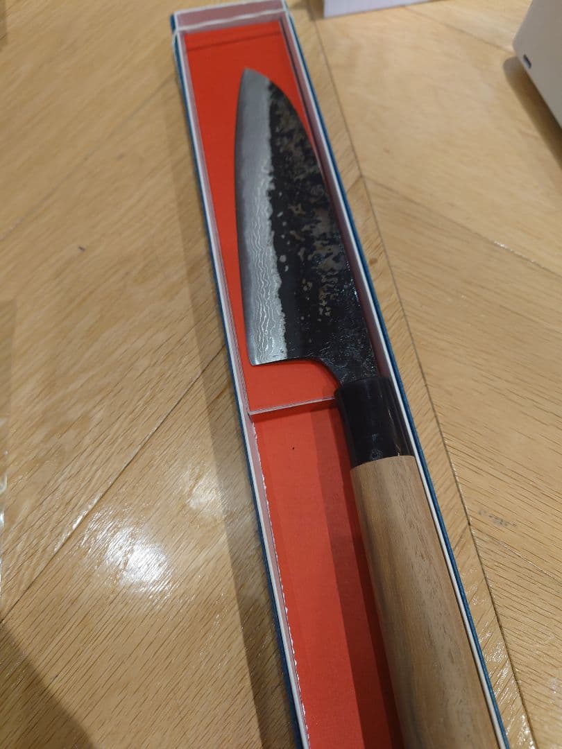 安来鋼 青紙二号 黒打ち ダマスカス 三徳包丁 170mm