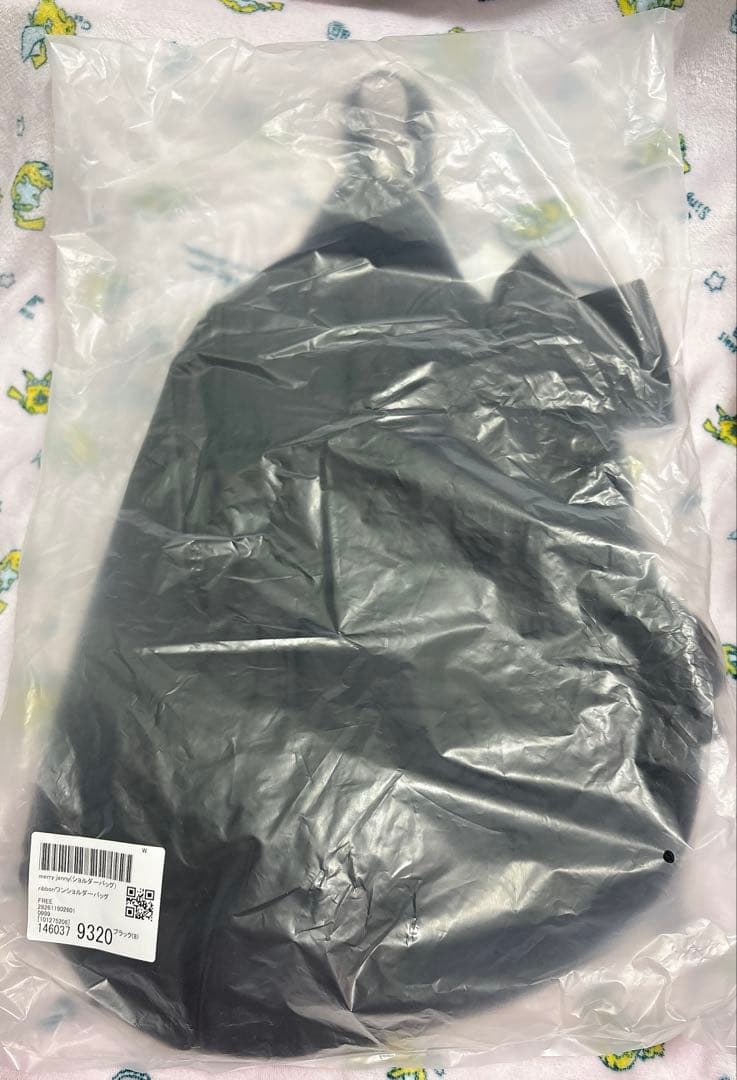 【新品未使用品】merry jenny リボンワンショルダーバッグ　ブラック