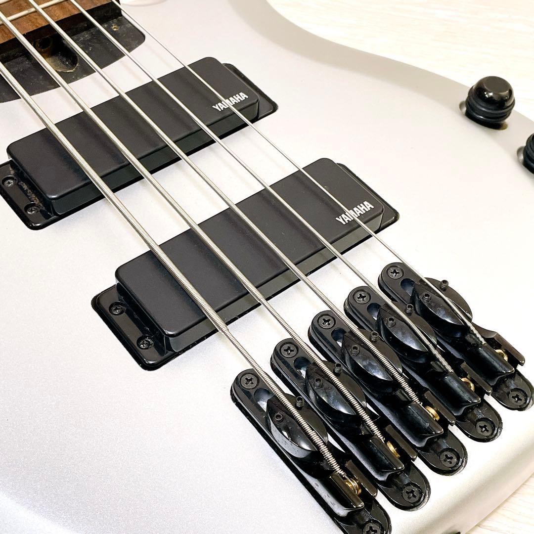 YAMAHA RBX775 ヤマハ エレキベース 5弦 シルバー