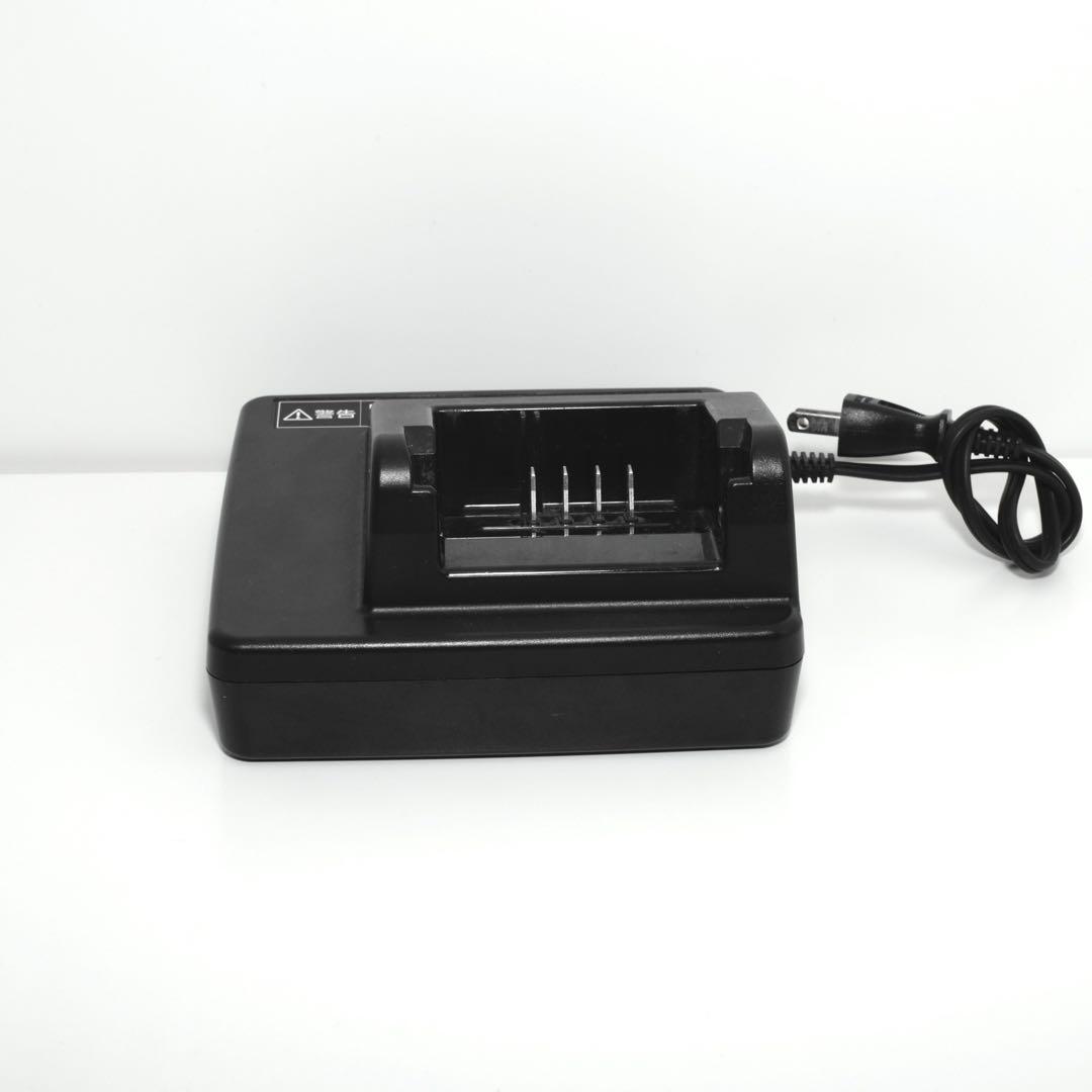 【美品】Panasonic 電動自転車 バッテリー充電器NKJ074Z2