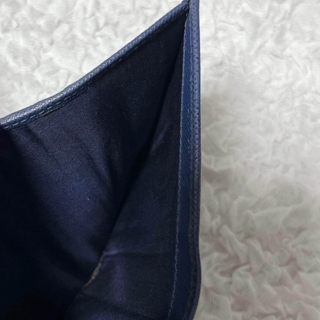 極美品✨PRADA ネイビー 二つ折り財布　サフィアーノレザー　ゴールド金具