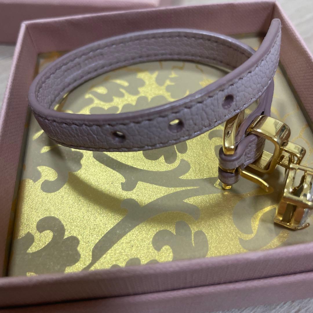 MIU MIU ブレスレット