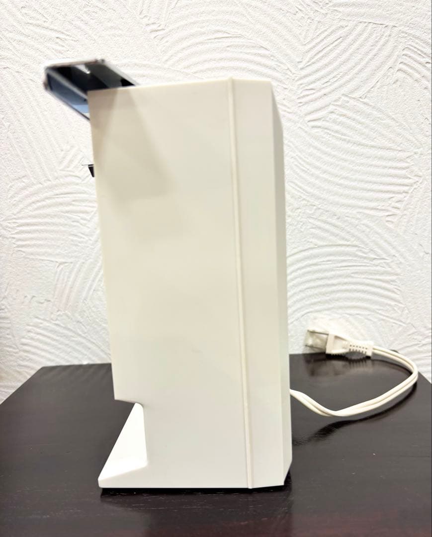 アンティーク　　昭和45年（1970年）製 愛知電気製　電動缶切り　極希少