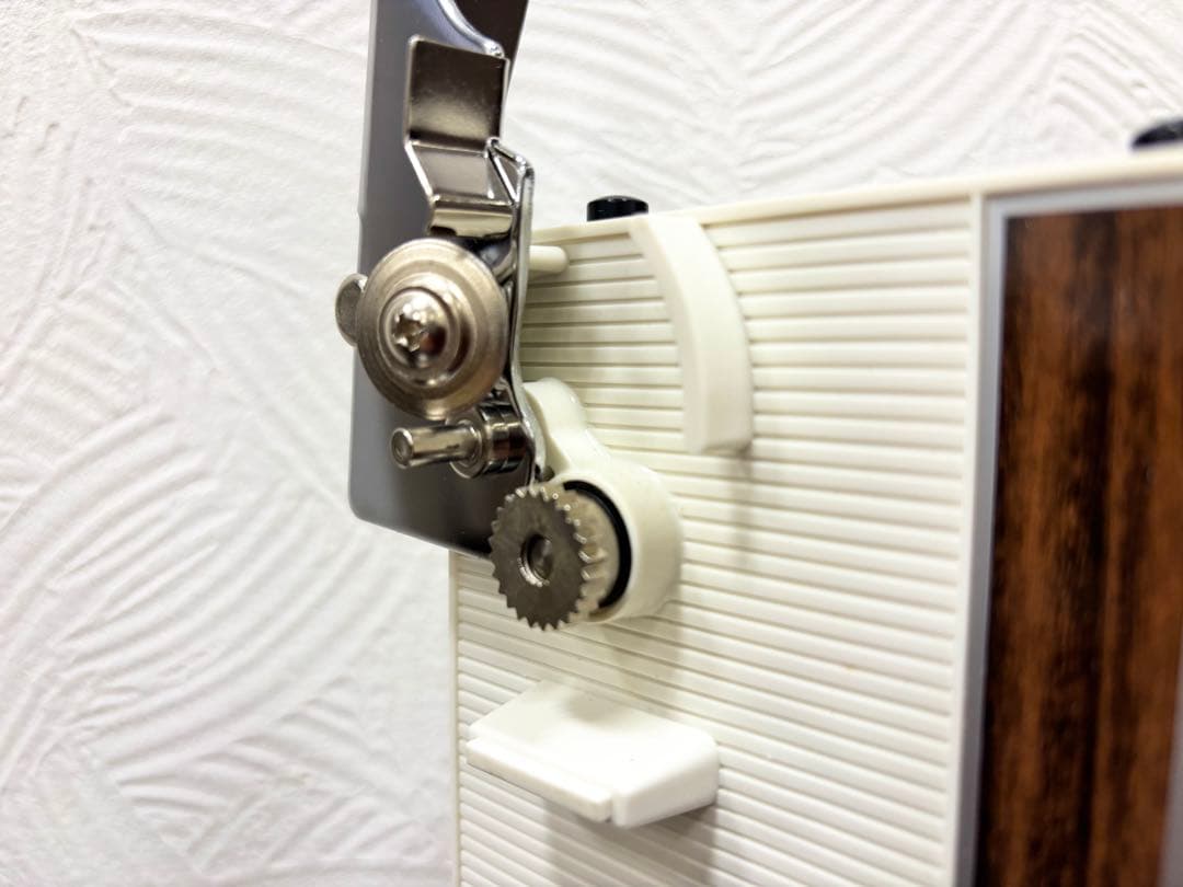アンティーク　　昭和45年（1970年）製 愛知電気製　電動缶切り　極希少
