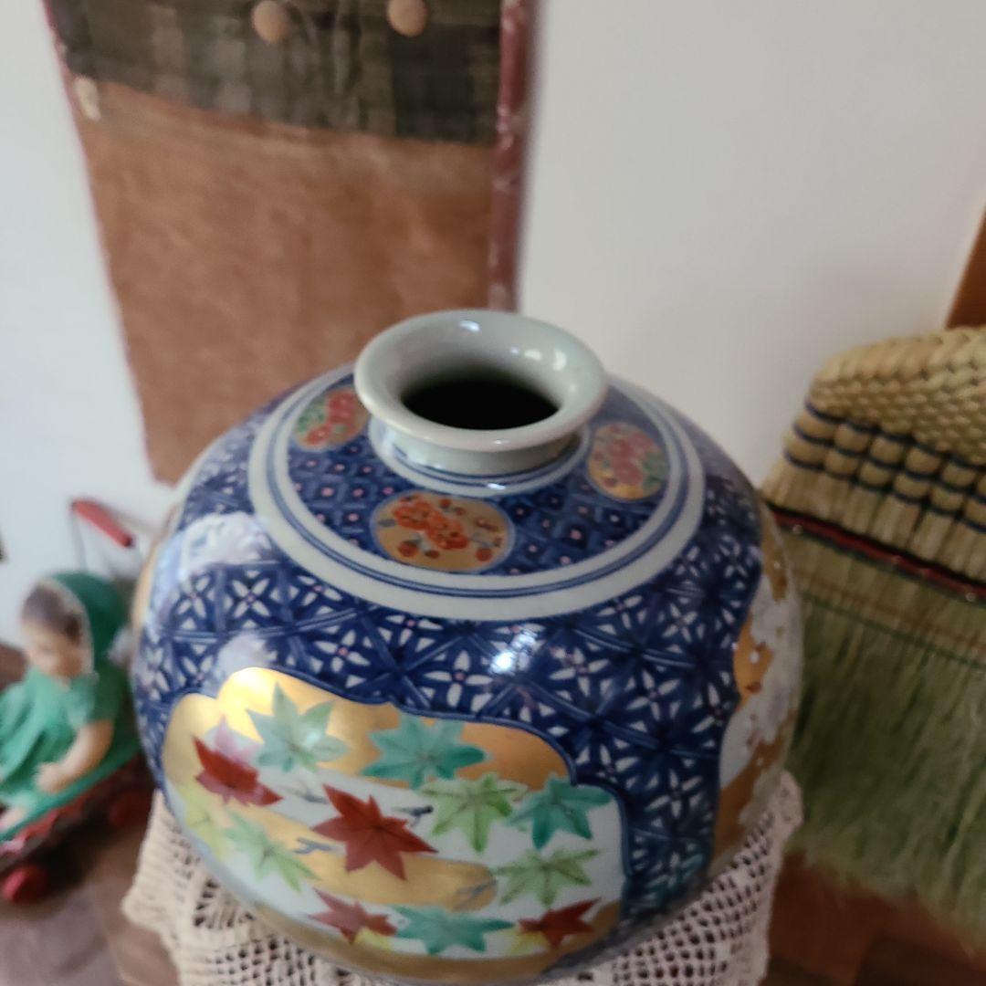 【染錦】四季折々の壺 金彩色絵 飾壺