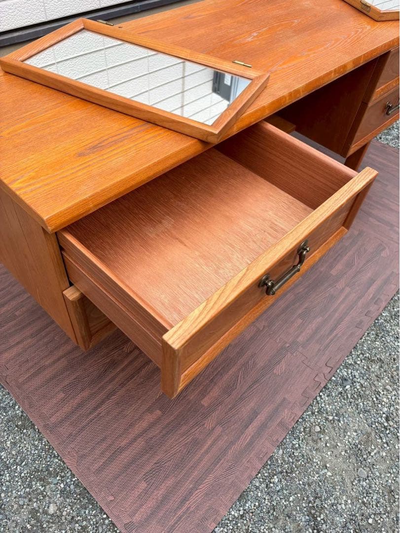 超レア！G PLAN ミッドセンチュリーデスク・ドレッサー・鏡付き