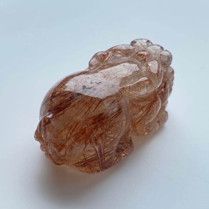 高品質 高透明度 ブラウンルチルクォーツ 貔貅（ひきゅう）天然石 置物