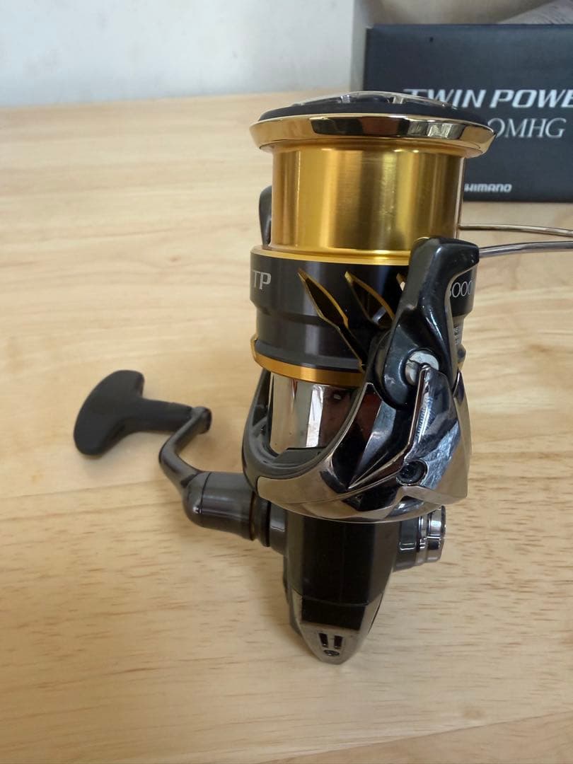SHIMANO TWIN POWER 3000MHG スピニングリール