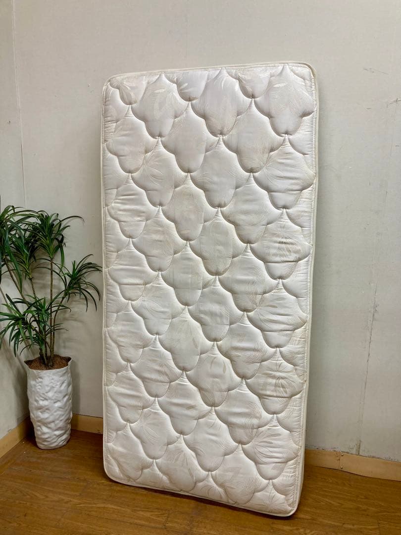 管162☆IDC☆大塚家具☆キングスダウン☆ロイヤルセレニティⅡ☆シングルマット