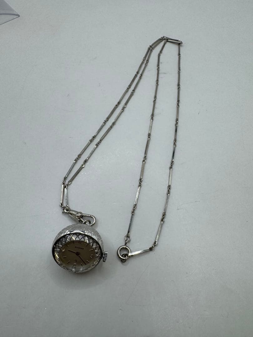 BUCHERER ブッフェラー　ペンダントウォッチ　懐中時計　シルバー