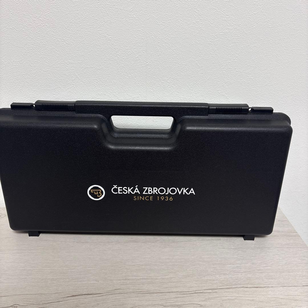 OPS-Tactical.45（ケースとライト付き）