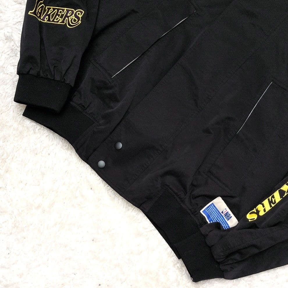 【未使用 タグ付き L相当】ウィンダンシー　レイカーズ　ブルゾン　ワッペン　黒