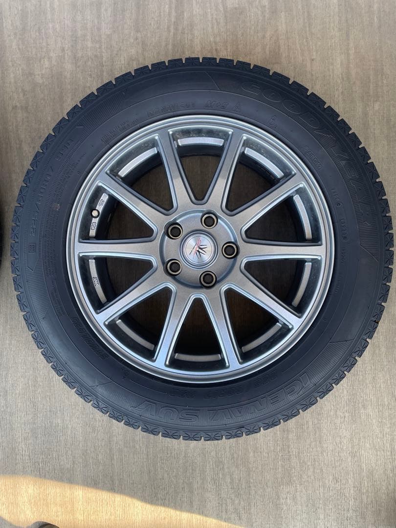 225/60R17スタッドレスタイヤホイール4本セット