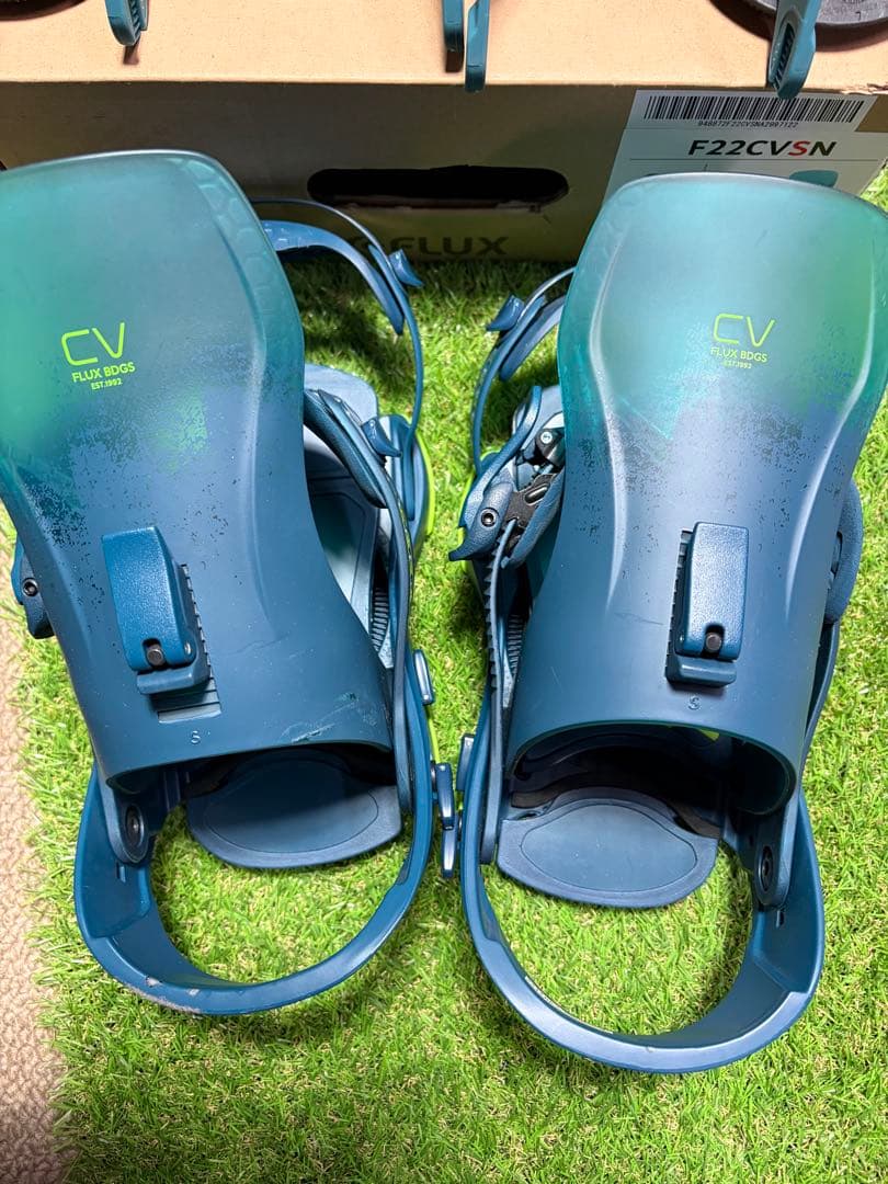 FLUX CV 21-22モデル NAVY Sサイズ