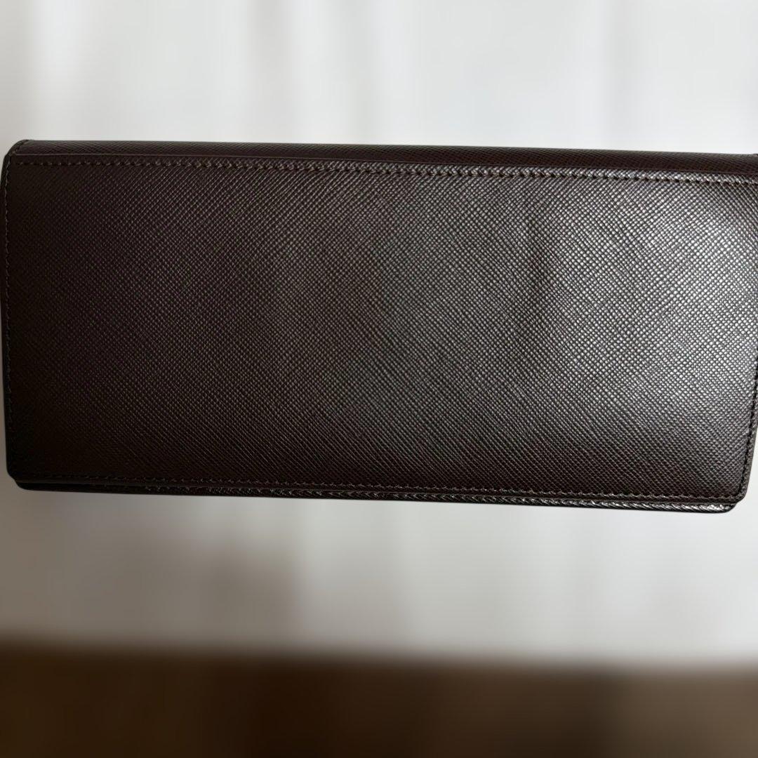 GIVENCHY ジバンシーダークブラウン 二つ折り長財布　未使用