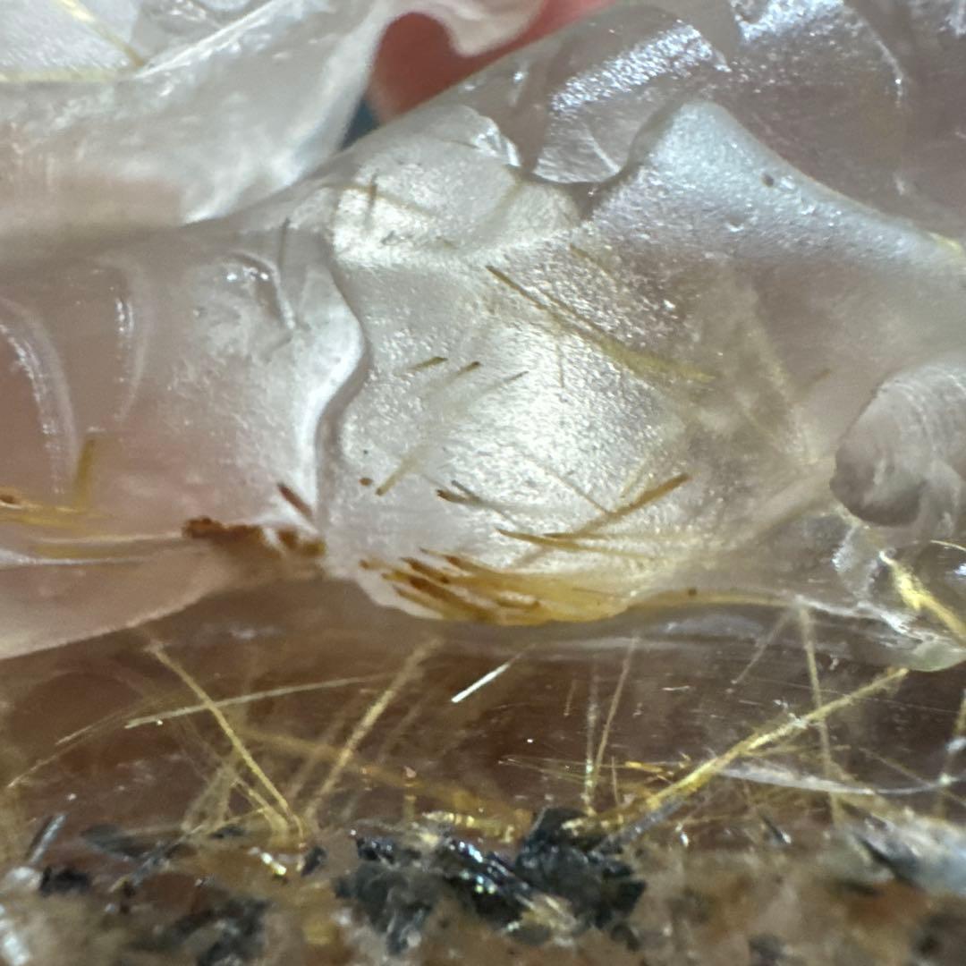 【高品質】ゴールドルチル 龍彫刻 原石置物 台座付