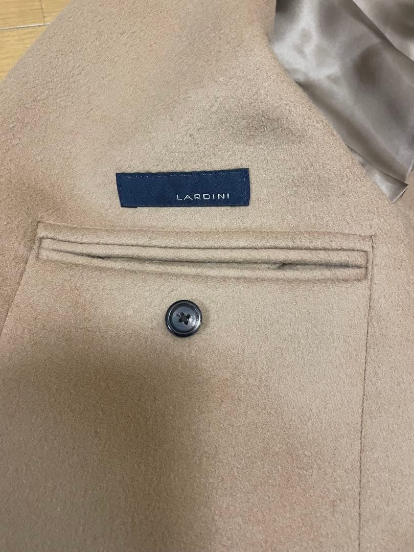 美品 LARDINI ラルディーニ チェスターコート 48 キャメル