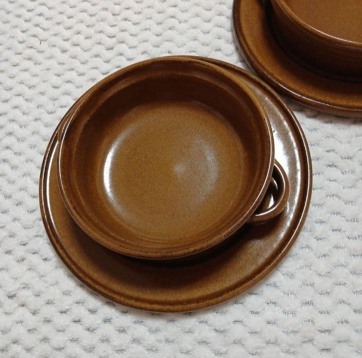 スタジオエム　カネルグラタン2個.プート2枚セット