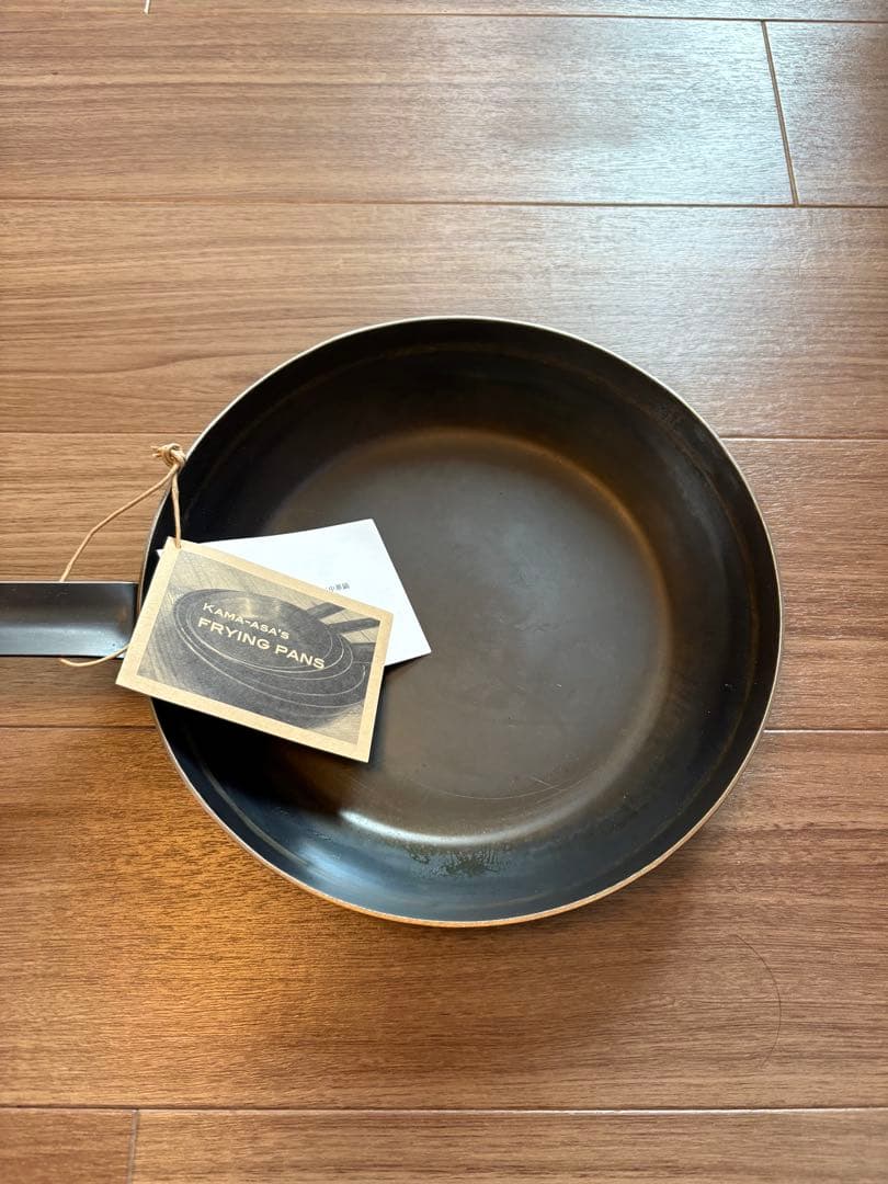 【k4z】釜浅商店オリジナル鉄フライパン26cm（蓋付き）
