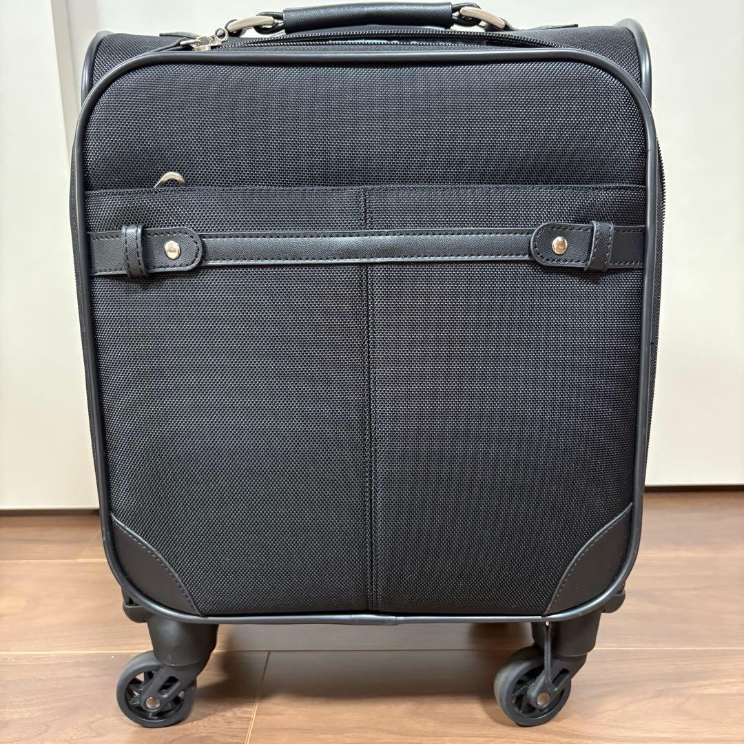 エーススーツケース ソリディオナ 17L 美品