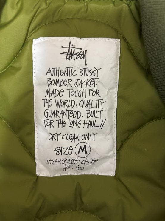 3月引越し様　新品 STUSSY BUILT BOMBER JACKET