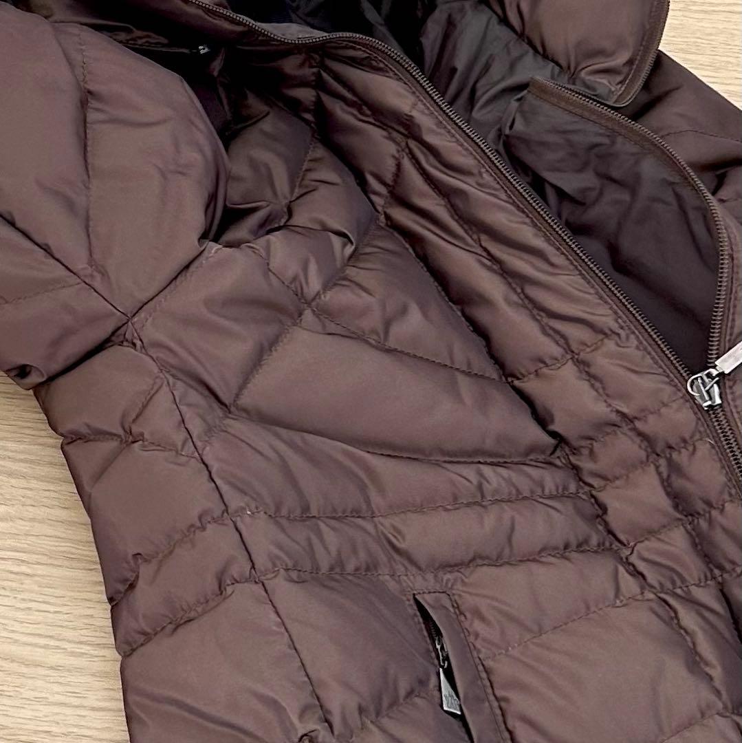 【極上美品】正規店購入品 モンクレール 美シルエット モンタナ ダウンコート綺麗
