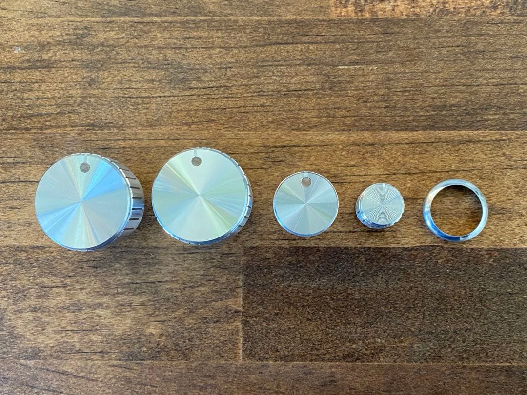 【割れ対策あり】L700S ミラジーノ　エアコン　ツマミ　ノブ　シルバー