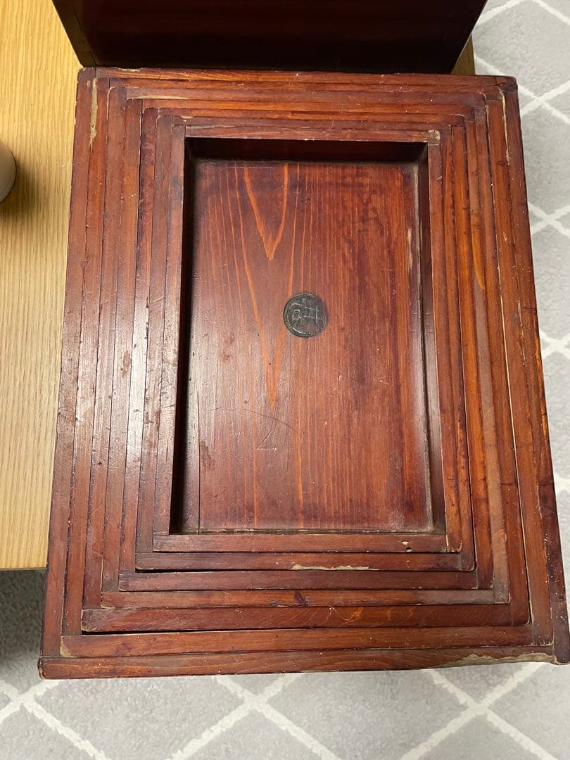 漆塗り　入れ子　7段　木箱　7個組　昭和レトロ　アンティーク　蓋付　ヴィンテージ