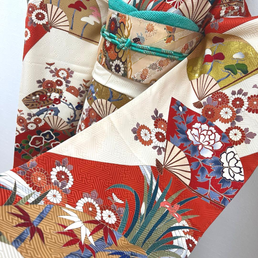 472 振袖フルセット 正絹 クリーム オフホワイト 赤 金彩 駒刺繍