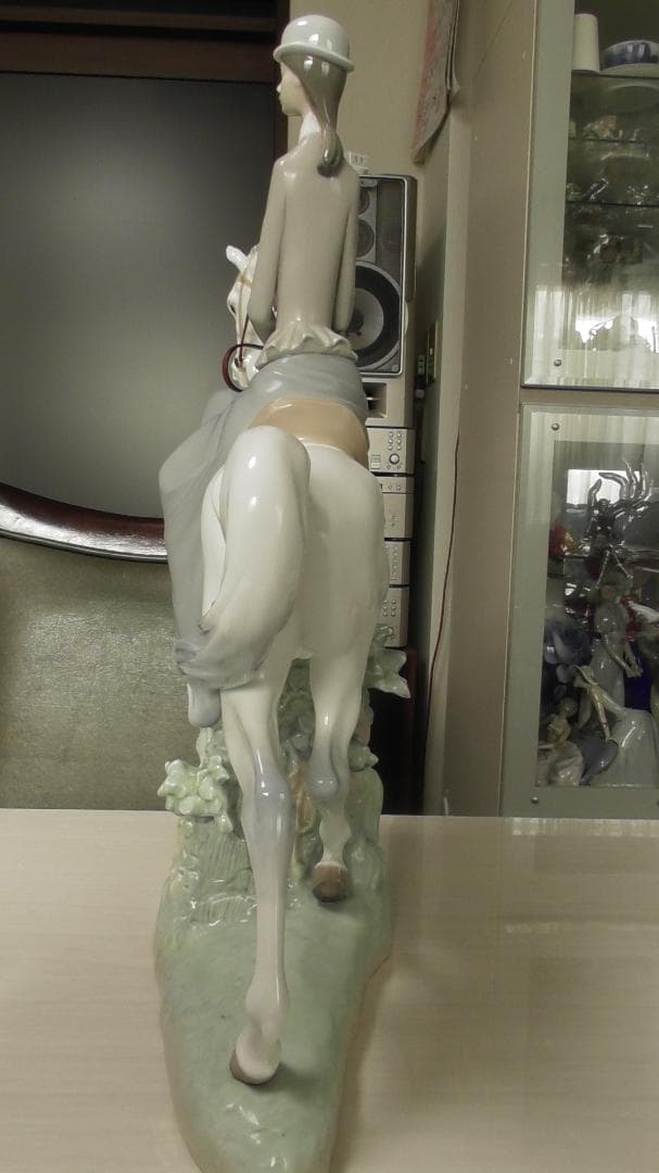 ヨシカネ　LLADRO　リヤドロ　【白い馬の少女】10　リアドロ　L474