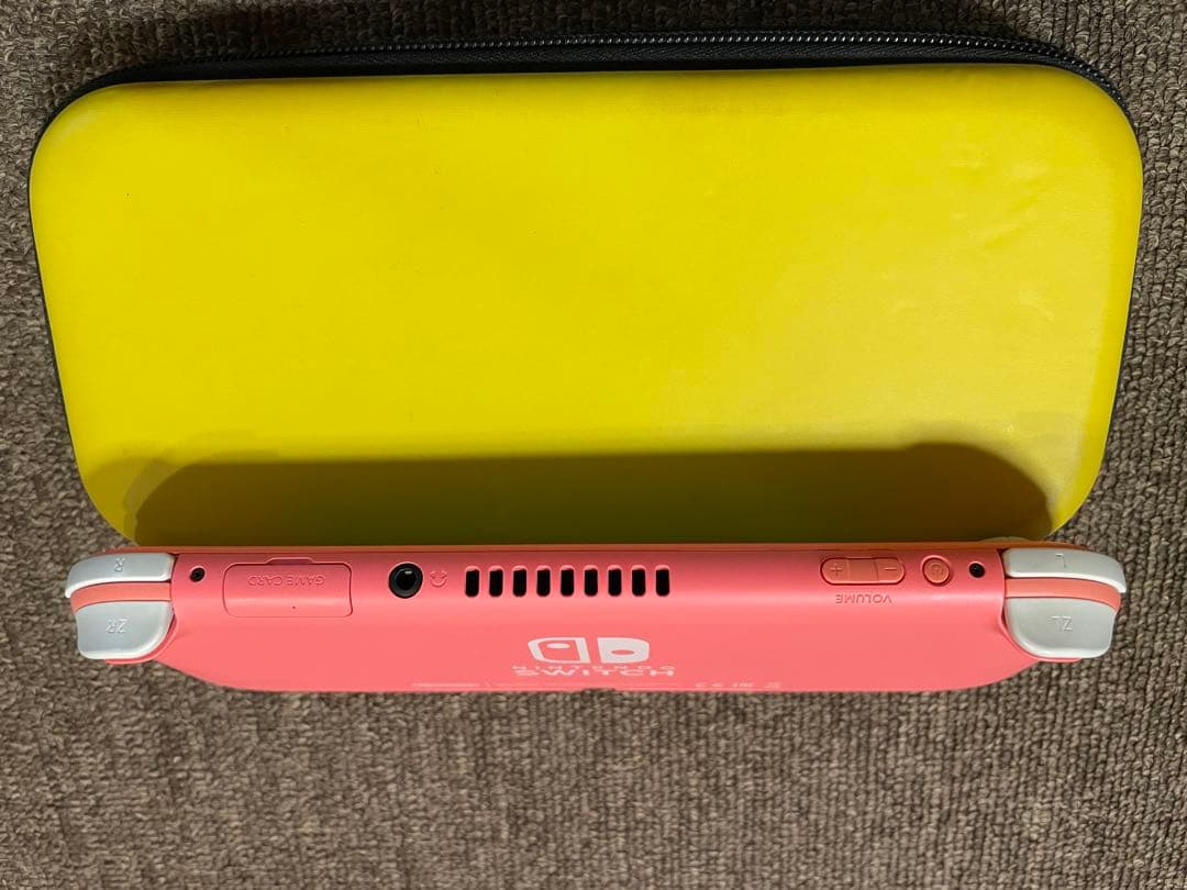 Nintendo Switch Lite コーラルピンク ピンク　ケース付き