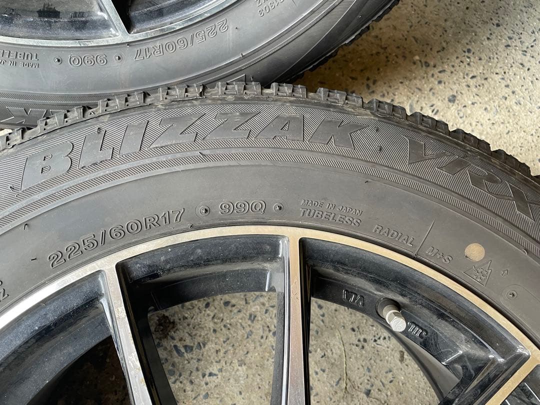 ブリヂストン BLIZZAK VRX225/60R17 アルミホイール4本セット
