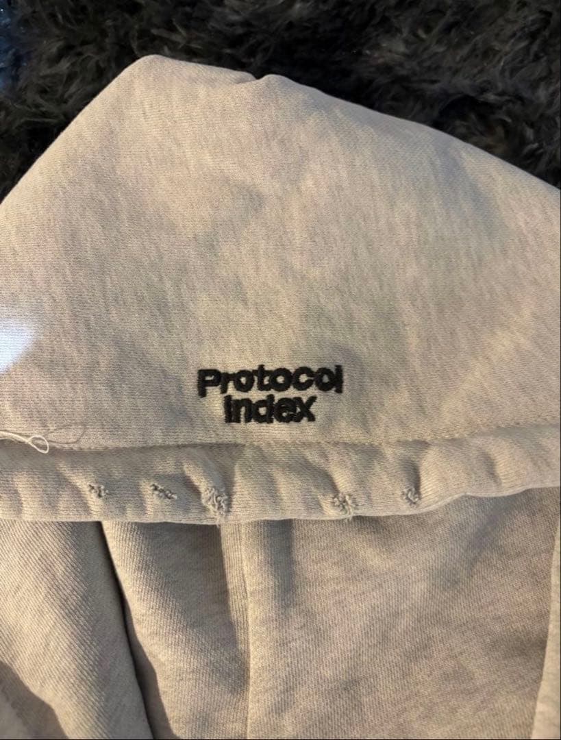 訳アリ　protocol index BUTTIVORE ZIP HOODIE