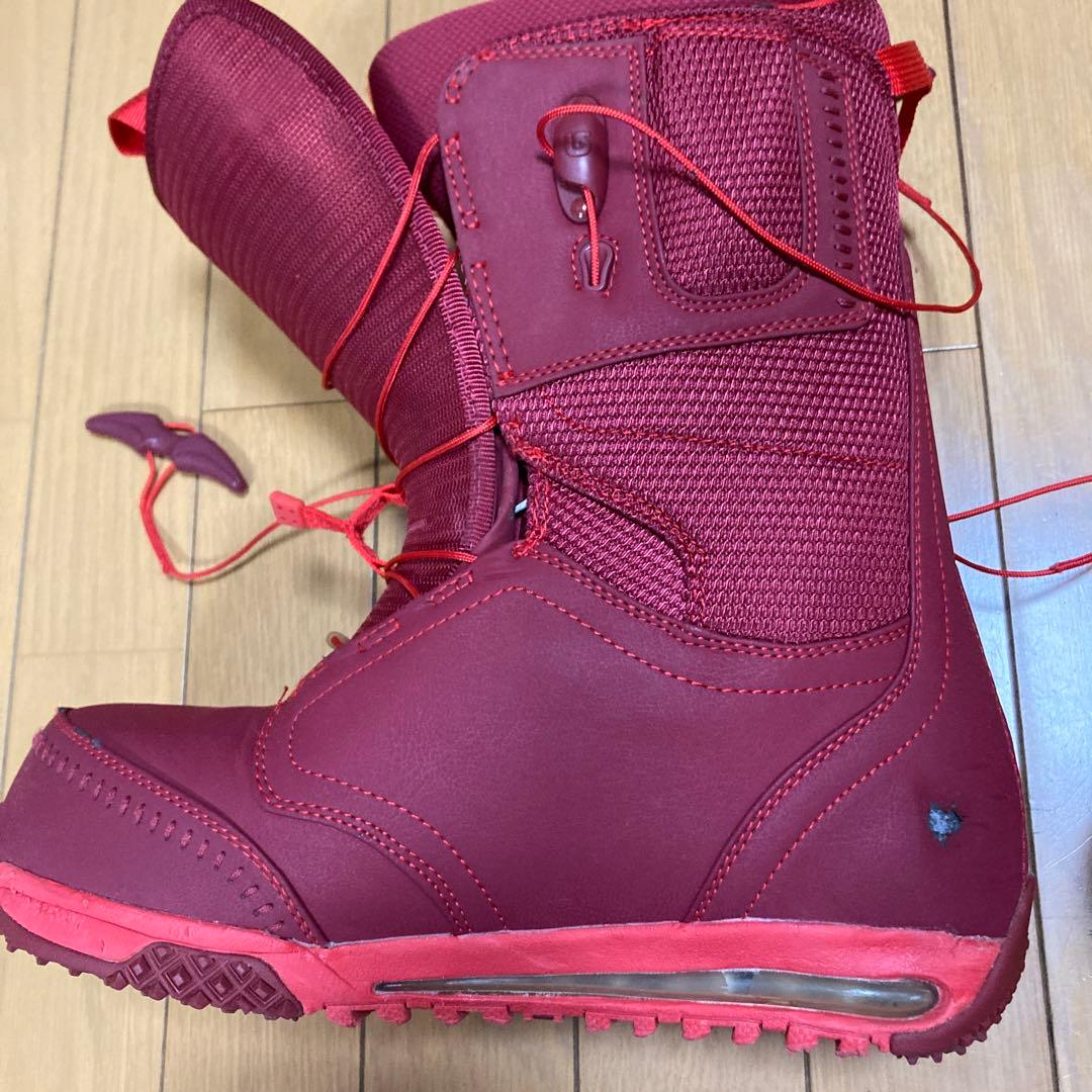 Burton スノーボードブーツ 赤