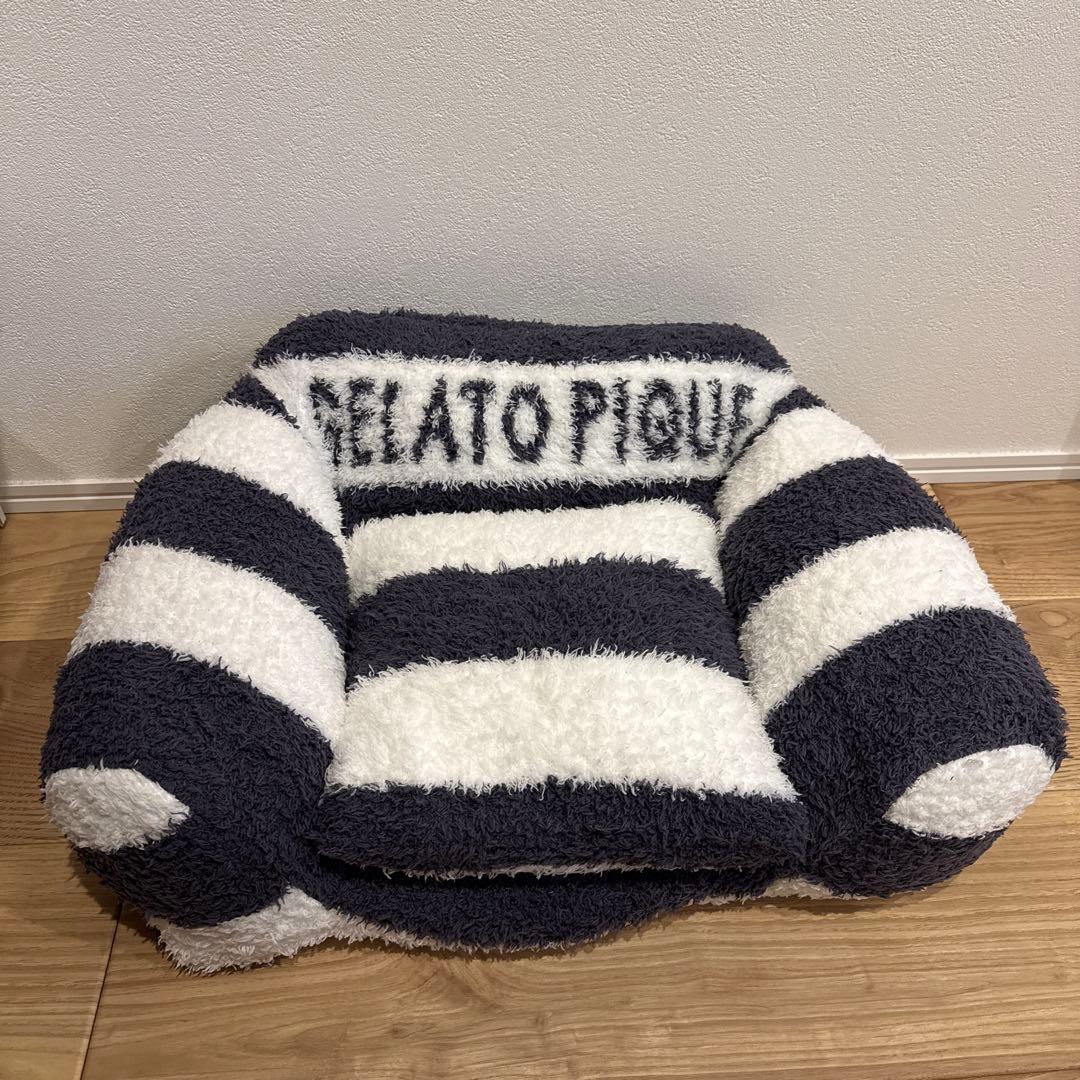 GELATO PIQUE ストライプ犬用ベッド