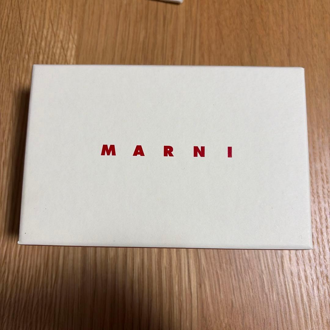 MARNI マルニ 三つ折財布 ブラック