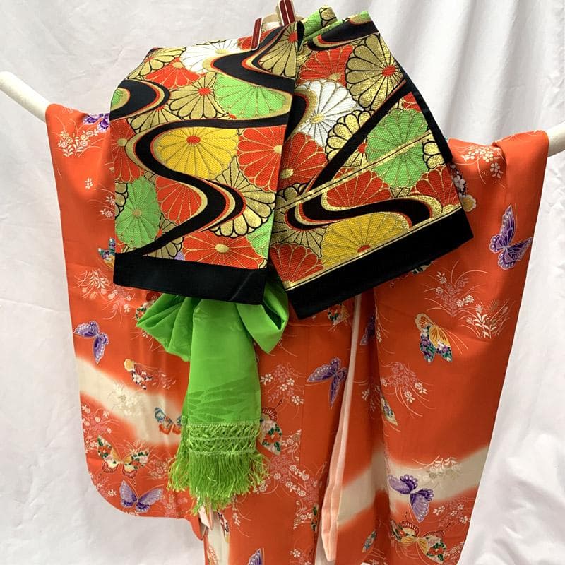 503ag94■七五三 七歳 女児 着物&袋帯 蝶 金彩 朱色■美品