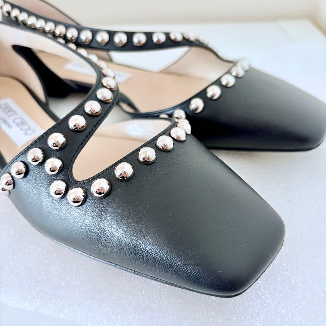 JIMMY CHOO スタッズ付き ブラックパンプス