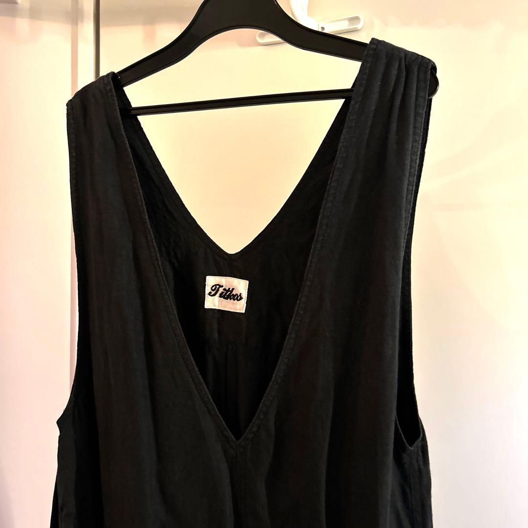 Titkos ティトコシュ ヨーロッパリネンのサロペット　Vネック