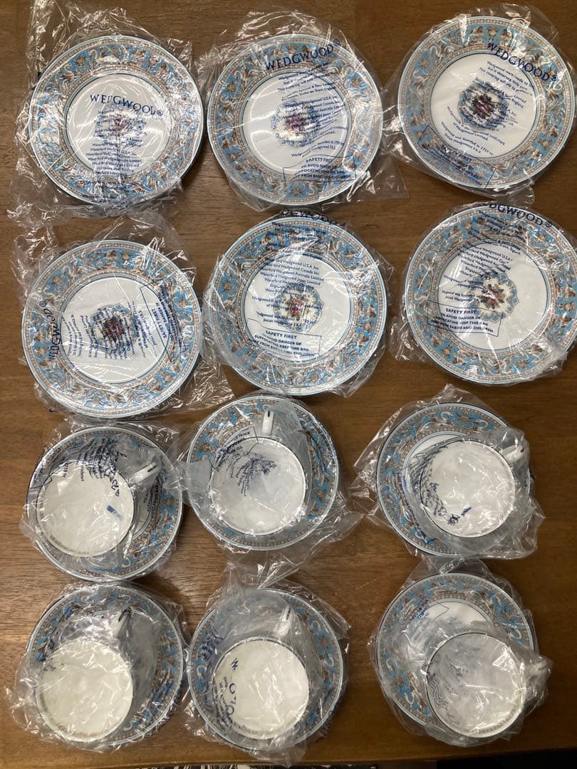 ウェッジウッド　フロレンティーン　ターコイズ　箱入セット