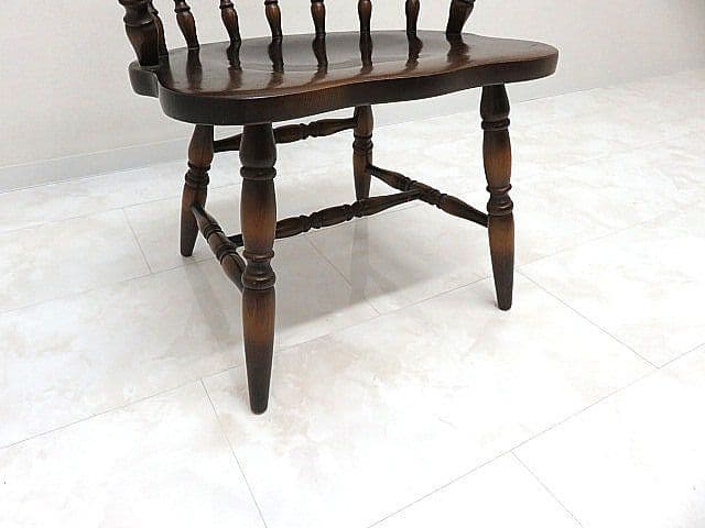 飛騨産業/キツツキ　「穂高」楢無垢材ウィンザーチェア　　　　アームチェア