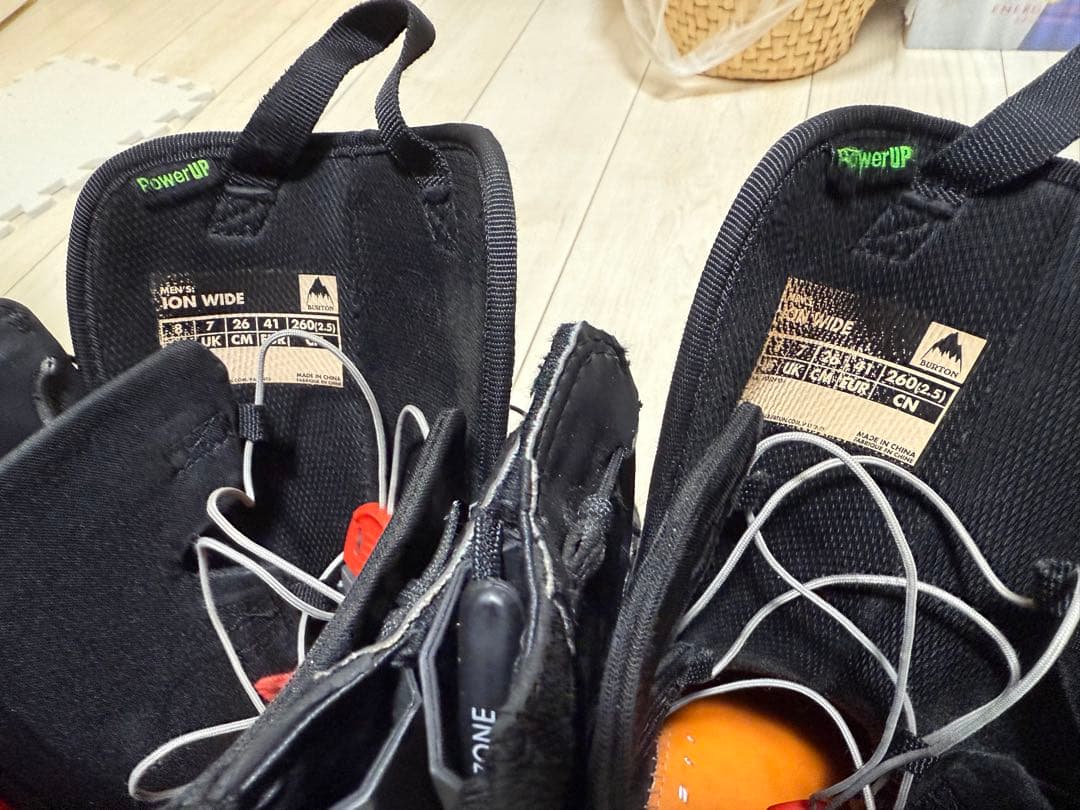 h*1様 BURTON(バートン) ION WIDE 26センチ