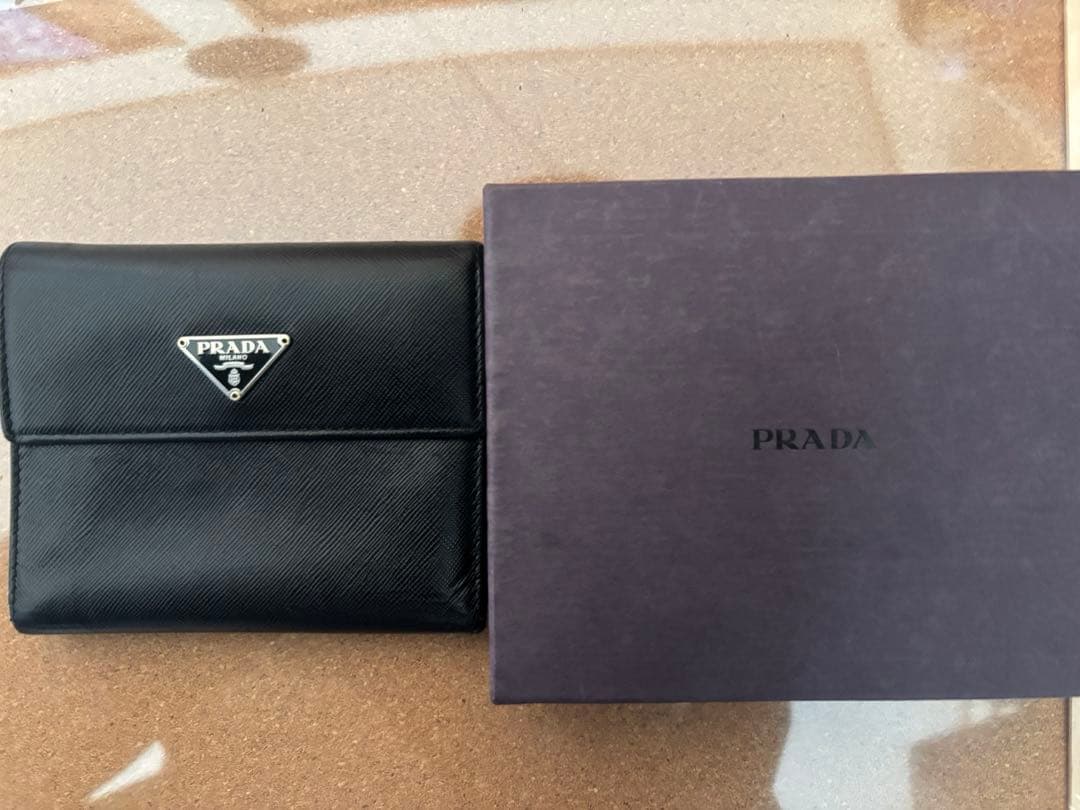 プラダ 財布 サフィアーノ レザー 牛革 PRADA ウォレット 三つ折り