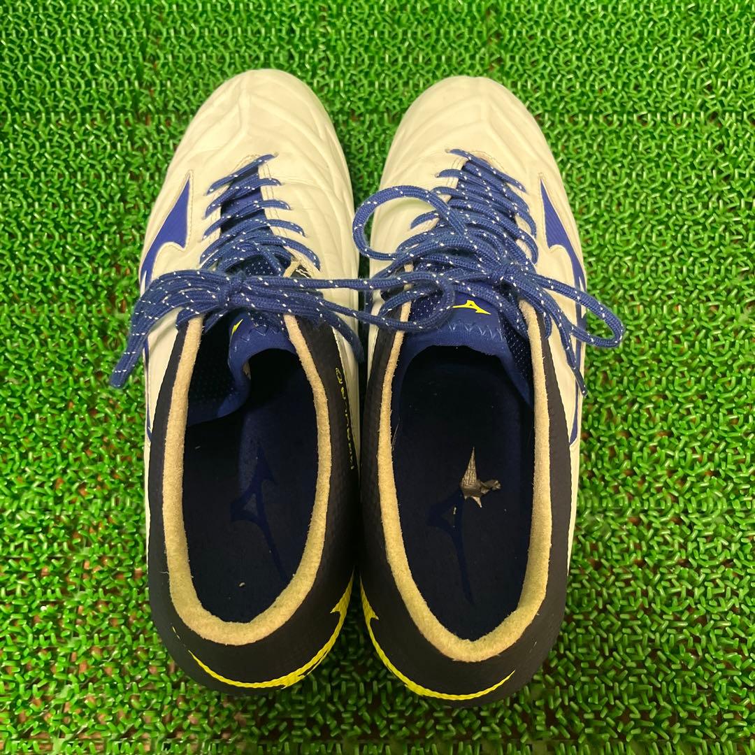 ミズノ サッカースパイク レビュラ2 V1(ホワイト×ブルー)