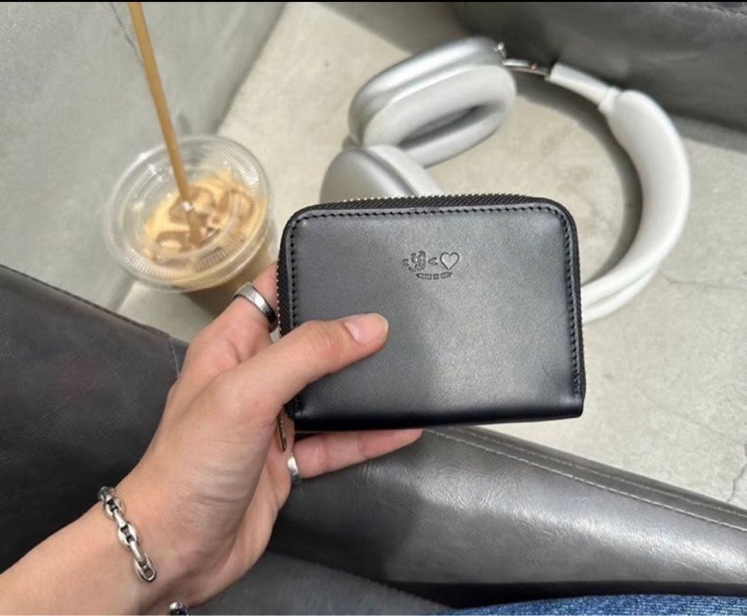 【良品】 kaoyorinakami 財布