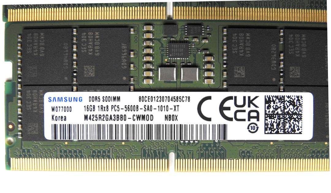 メモリー　ノートPC用SAMSUNG　DDR5　16GB×２枚＝32GB