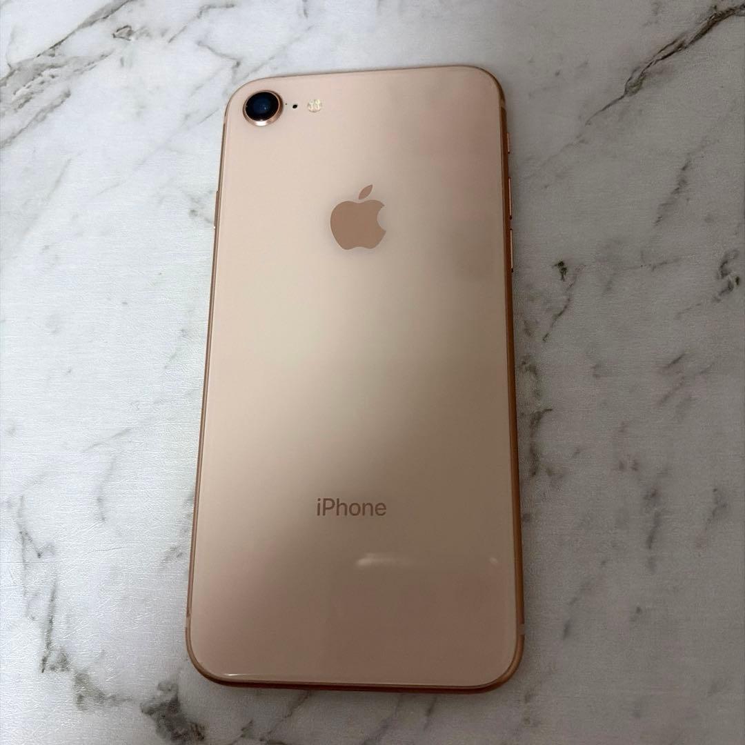 iPhone8 傷なし美品 箱無し SIMフリー