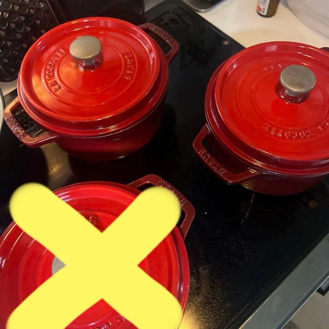 ストウブ　STAUB フランス製 赤 鋳鉄製　両手鍋 18センチ　1個のみ