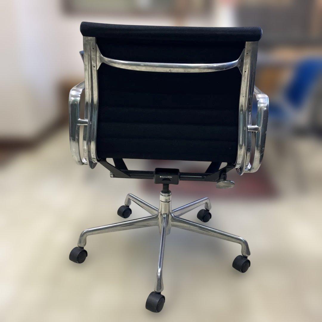 ハーマンミラー　Herman Miller アルミナムチェア