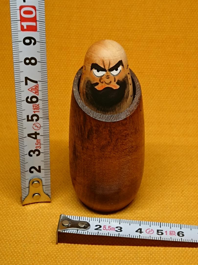 人形　だるま　達磨　木製　オブジェ　置物　インテリア　工芸品　美術品　A1309